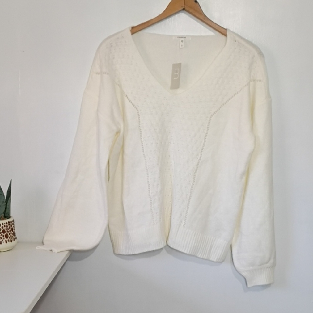 Maurices Women’s White Knit Sweater – Size Small (NWT)